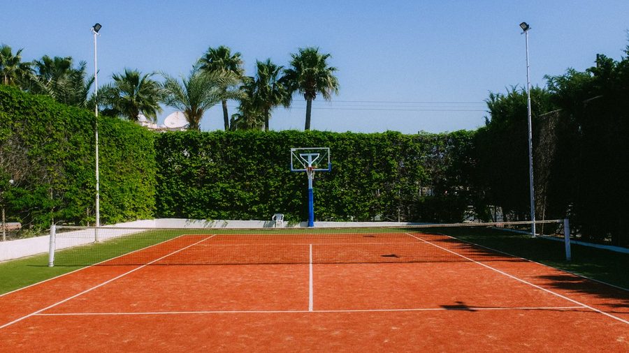 Reinauguradas las canchas de tenis, el frontón y la cancha de usos múltiples